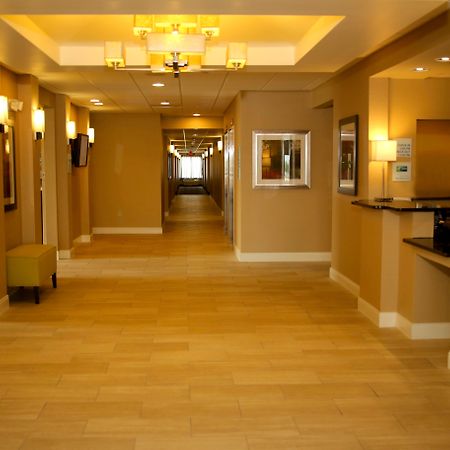 Holiday Inn Express & Suites Marion Northeast By Ihg Exteriér fotografie
